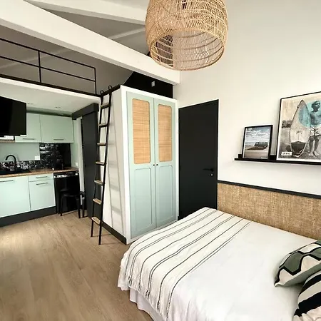 Villa Tropique Basque, Un Air De Bali Sur La Cote Basque *