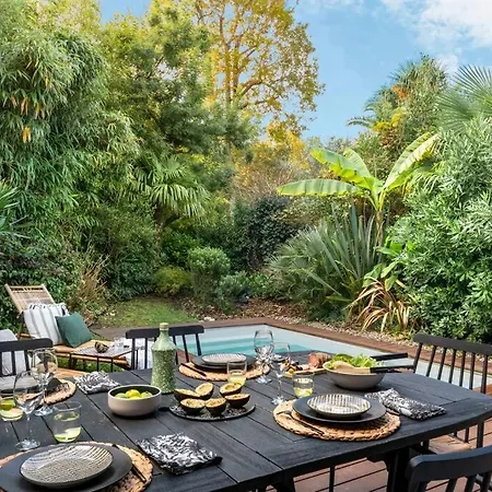 Tropique Basque, Un Air De Bali Sur La Cote Basque Villa Anglet