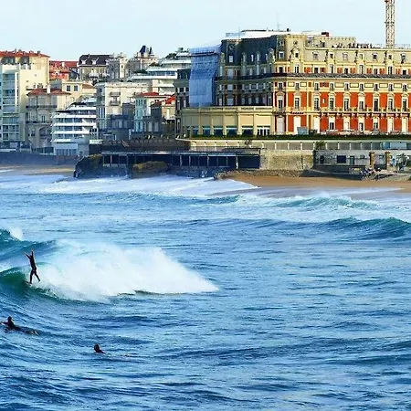 Villa Tropique Basque, Un Air De Bali Sur La Cote Basque